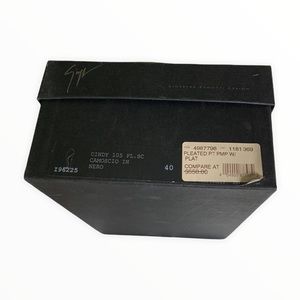 Women size 10 pumps. Giuseppe Zanotti Designs.